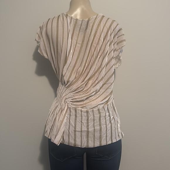 Aryn K Silk Cream Ruched Cap Sleeve Blouse with Asymmetrical Design size L - Picture 3 of 6